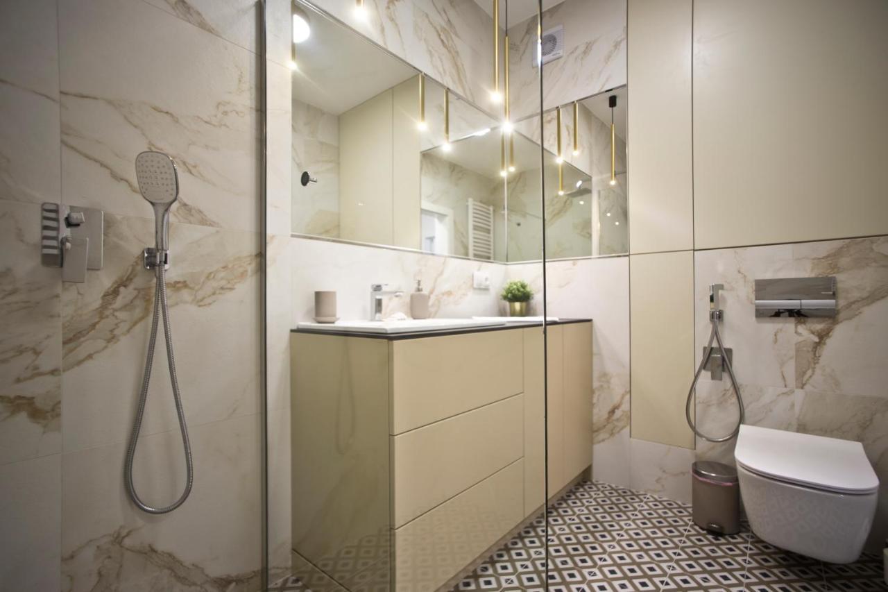 Marina Mokotow P&O Serviced Apartments Varsovie Extérieur photo